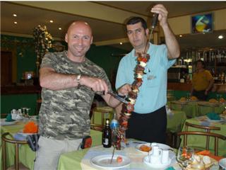 20080411155357-brocheton.jpg
