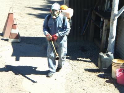 20080415110712-exterminador-peque.jpg