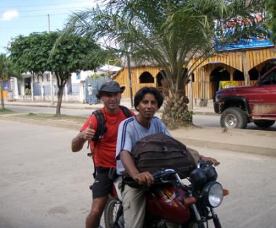 20080504222603-p4112578mototaxispeque.jpg