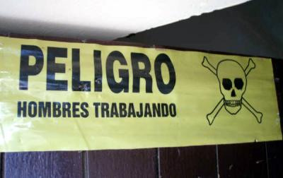 20080504231326-p4152941cartel.jpg